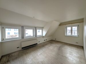 Wohnzimmer DG