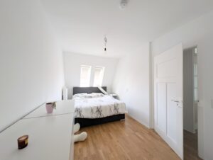 Zimmer 4 unten