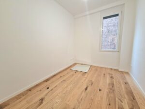 Kinder-/Arbeitszimmer