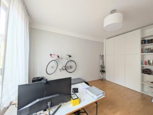 Arbeitszimmer