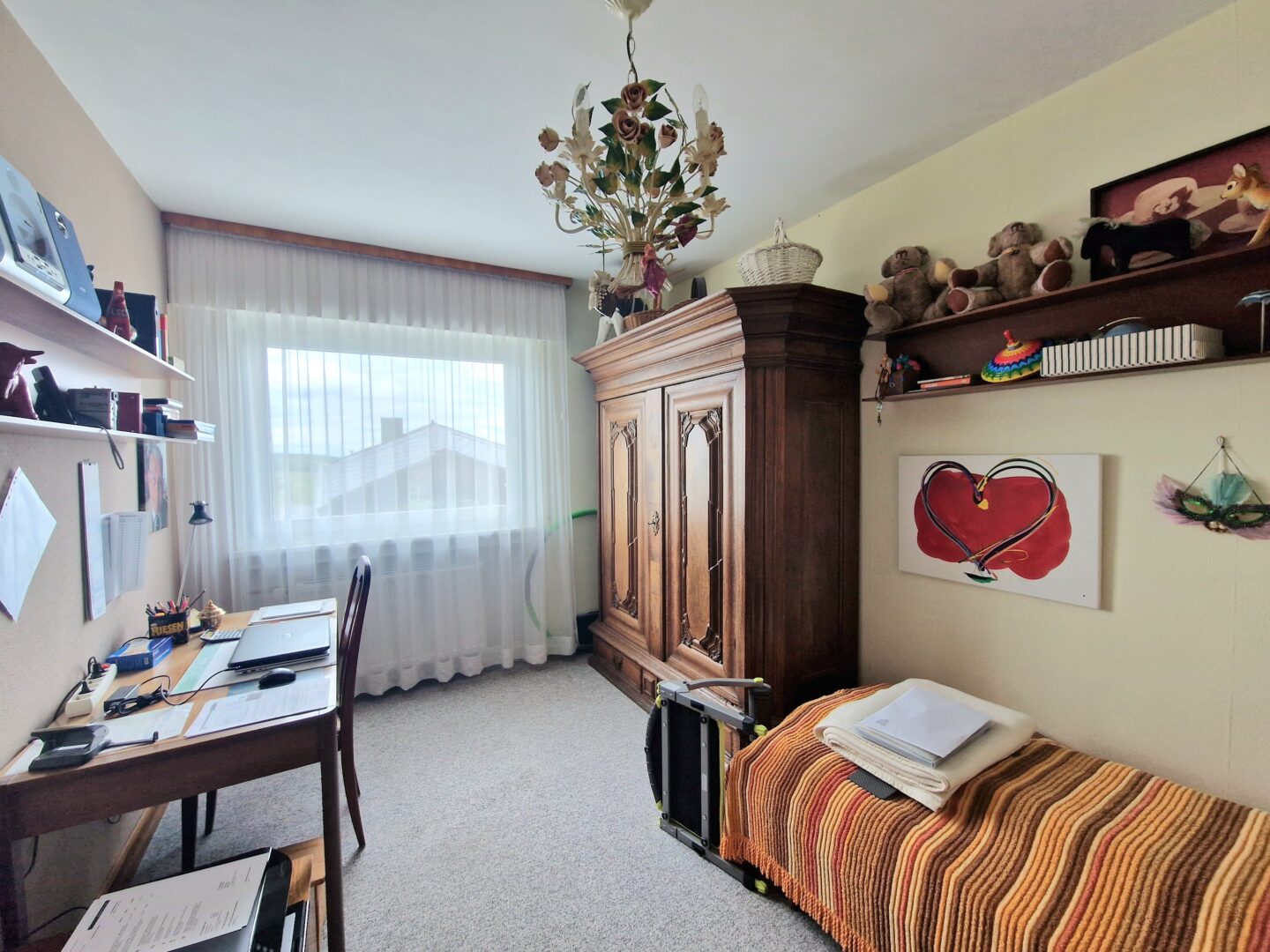 Schlafzimmer DG