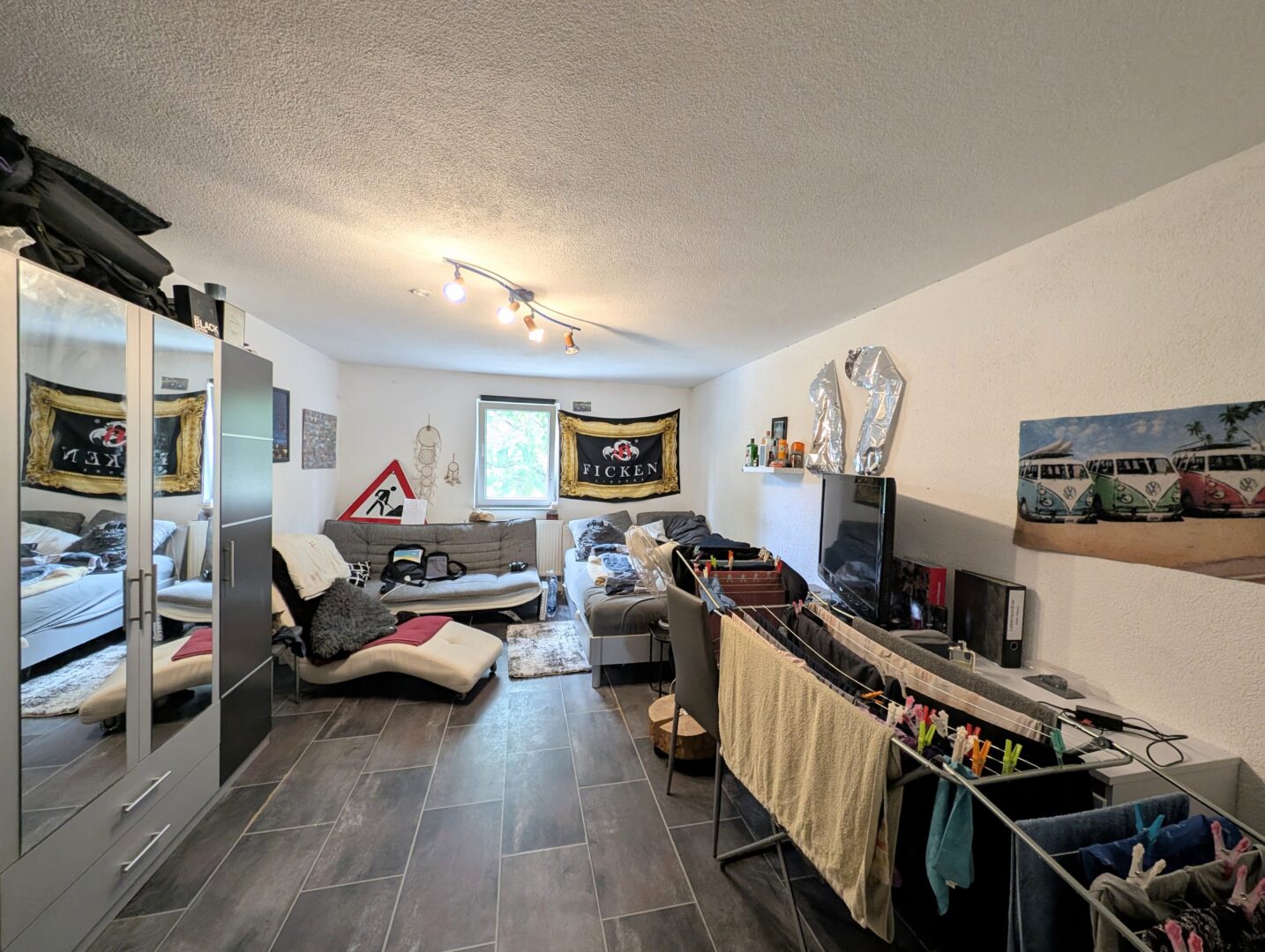 Schlafzimmer 2