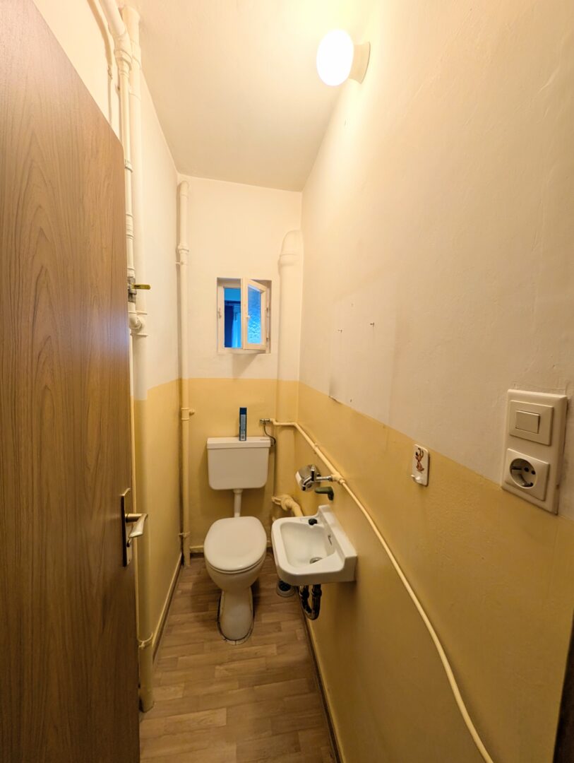 sep. WC